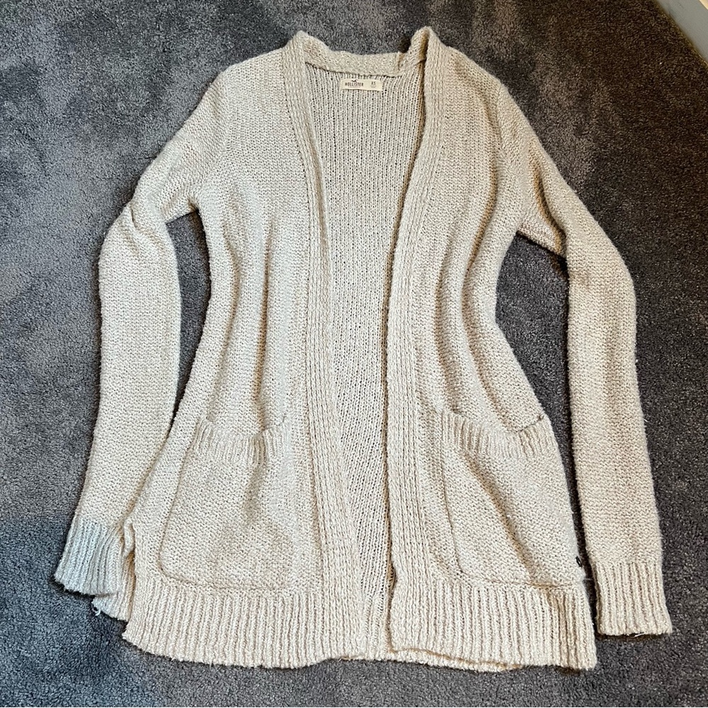 hollister knit cardigan